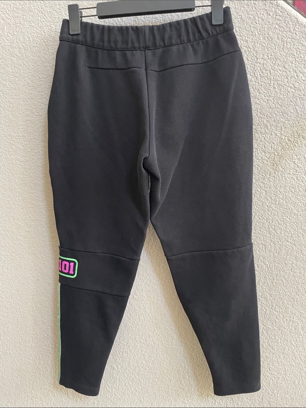 Baseball Lifestyle 101 Black Joggers with Mint Trim - Picture 3 of 5